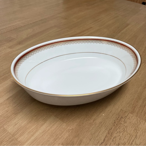 Noritake Fine China - Milk, sugar, bowl & platter set - Picture 4 of 6